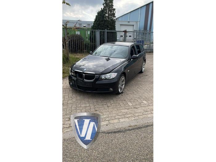 BMW 3 serie Touring 318i 16V Sloopvoertuig (2008, Zwart)