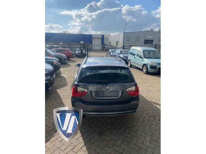 BMW 3 serie Touring 318i 16V Sloopvoertuig (2010, Metallic, Grafiet)