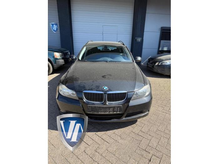 BMW 3 serie Touring 325i 24V Sloopvoertuig (2007, Metallic, Zwart, Saffierblauw, Saffierzwart)