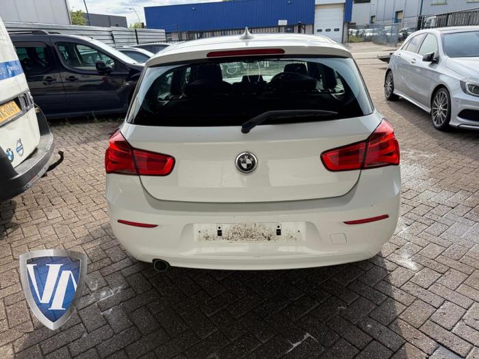 BMW 1 serie 116d 1.5 12V TwinPower Sloopvoertuig (2016, Wit)