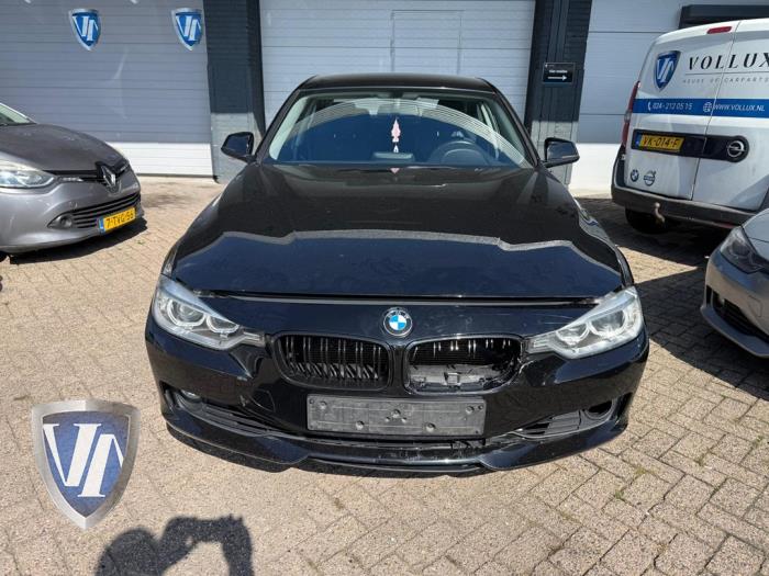 BMW 3 serie 320i 2.0 16V Sloopvoertuig (2012, Zwart)