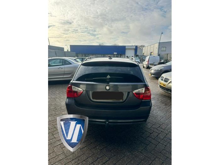 BMW 3 serie Touring 325i 24V Sloopvoertuig (2005)