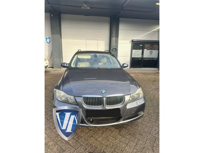 BMW 3 serie Touring 325i 24V Sloopvoertuig (2005)