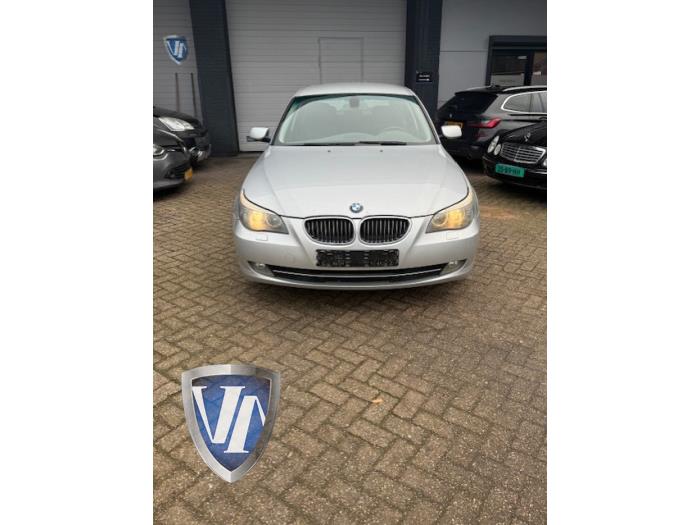 BMW 5 serie Touring 525i 24V Sloopvoertuig (2009, Titanium, Metallic, Zilver)