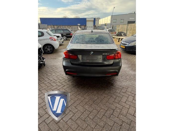BMW 3 serie 318d 2.0 16V Sloopvoertuig (2014, Metallic, Grijs)