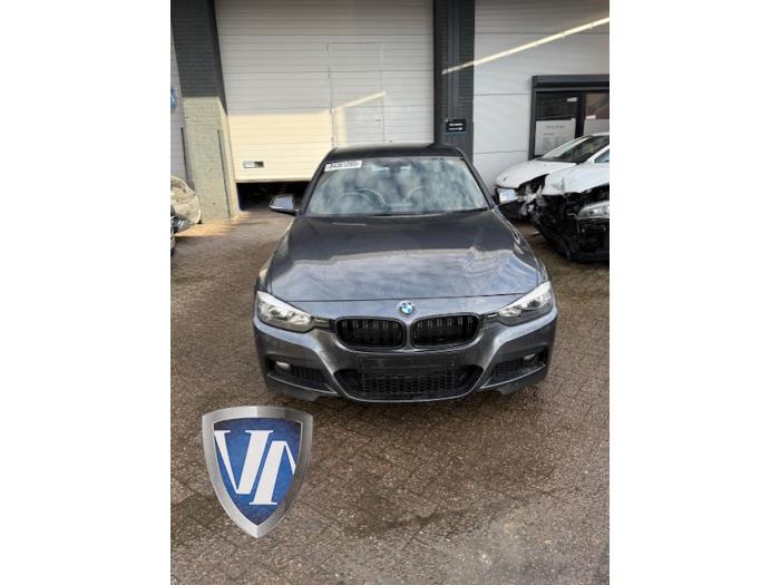 BMW 3 serie 318d 2.0 16V Sloopvoertuig (2014, Metallic, Grijs)