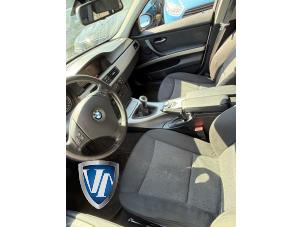 BMW 3-Serie Sloopvoertuig (2005, Titanium, Metallic, Zilver)