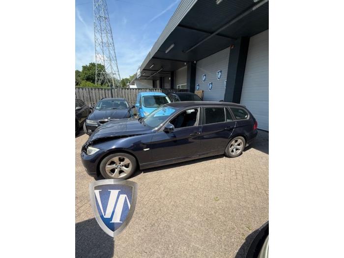 BMW 3 serie Touring 320i 16V Sloopvoertuig (2009, Metallic, Blauw)