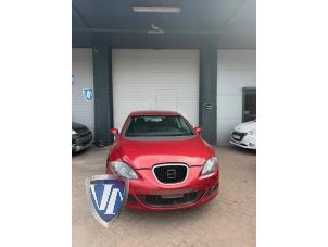 Seat Leon 2.0 TDI 16V Sloopvoertuig (2005, Metallic, Rood)