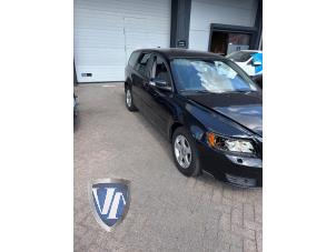 Volvo V50 1.8 16V Sloopvoertuig (2009, Metallic, Zwart, Saffierblauw, Saffierzwart)
