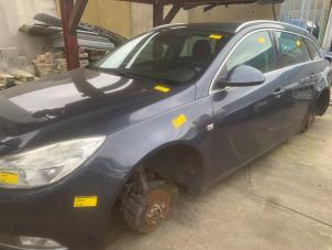 Opel Insignia Sports Tourer 1.8 16V Ecotec Sloopvoertuig (2009, Grijs)