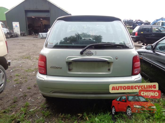 Nissan Micra 1.4 16V Sloopvoertuig (2001, Grijs)