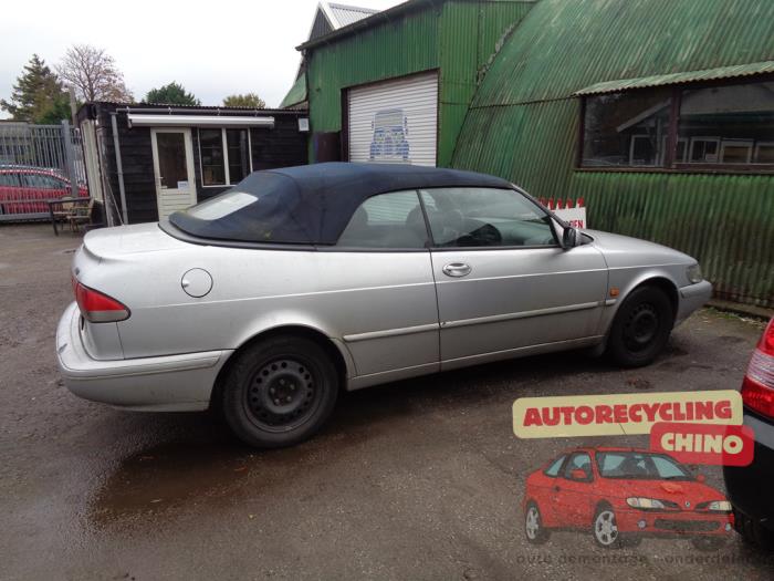 Saab 900 II 2.0 SE Turbo 16V Sloopvoertuig (1997, Grijs)