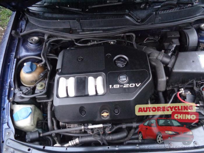 Seat Toledo 1.8 20V Sloopvoertuig (2000, Blauw)