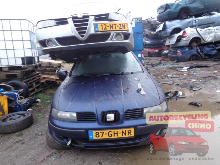 Seat Toledo 1.8 20V Sloopvoertuig (2000, Blauw)