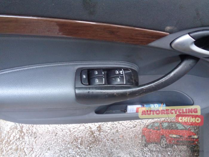 Saab 9-3 II Sport Sedan 1.8t 16V Sloopvoertuig (2004, Zwart)