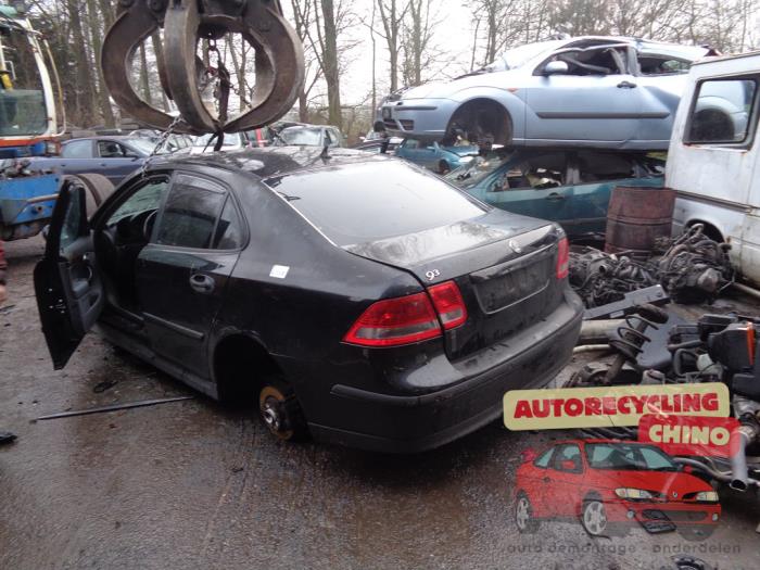 Saab 9-3 II Sport Sedan 1.8t 16V Sloopvoertuig (2004, Zwart)