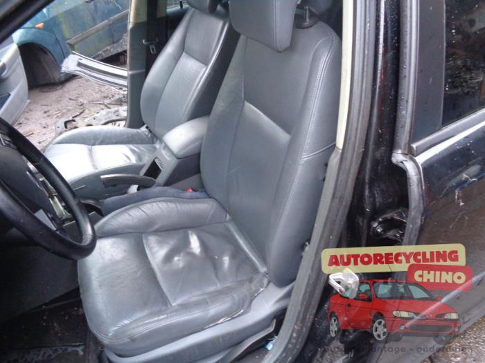 Saab 9-3 II Sport Sedan 1.8t 16V Sloopvoertuig (2004, Zwart)