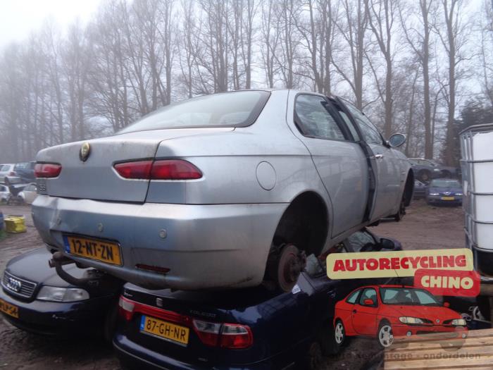 Alfa Romeo 156 1.6 Twin Spark 16V Sloopvoertuig (2004, Grijs)