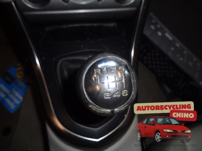 Peugeot 308 SW 1.6 16V THP 150 Sloopvoertuig (2008, Grijs)