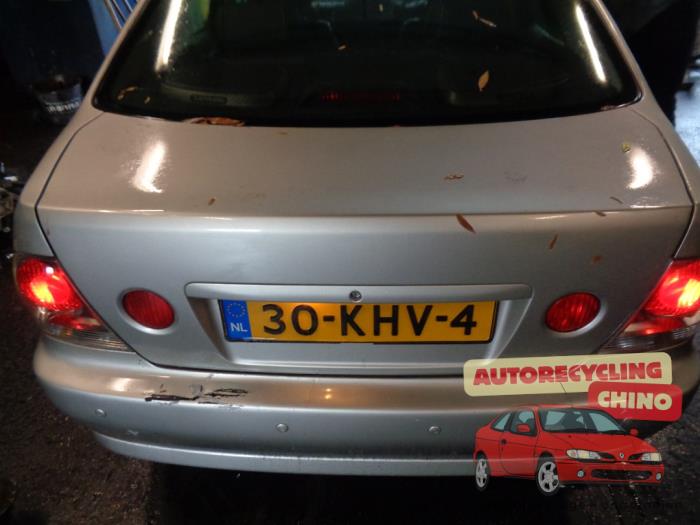 Lexus IS 200 2.0 24V Sloopvoertuig (2003, Grijs)