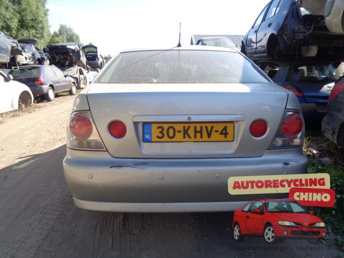 Lexus IS 200 2.0 24V Sloopvoertuig (2003, Grijs)