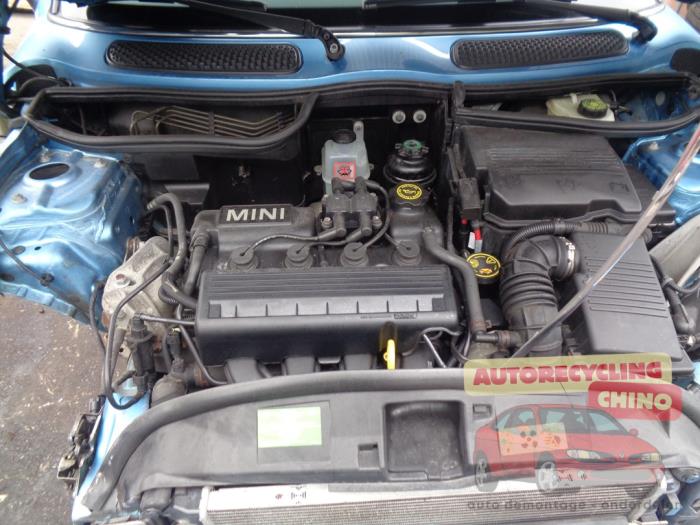 BMW Mini One/Cooper 1.6 16V Cooper Sloopvoertuig (2004, Blauw)