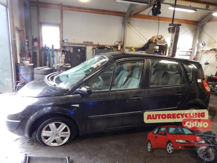 Renault Scénic II 1.6 16V Sloopvoertuig (2006, Zwart)