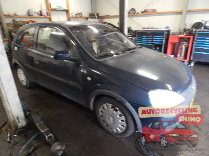 Opel Corsa C 1.2 16V Sloopvoertuig (2002, Blauw)