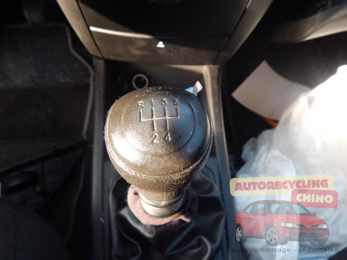 Kia Cee'd Sporty Wagon 1.4 16V Sloopvoertuig (2008, Wit)