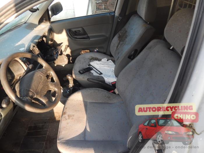 Volkswagen Caddy II 1.9 SDI Sloopvoertuig (2001)