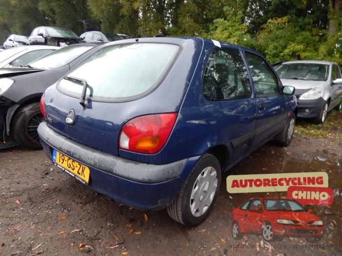 Ford Fiesta 4 1.3i Sloopvoertuig (2001, Blauw)