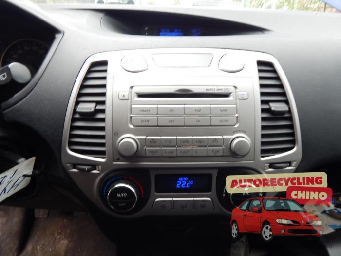 Hyundai i20 1.4 CRDi 16V Sloopvoertuig (2010, Blauw)