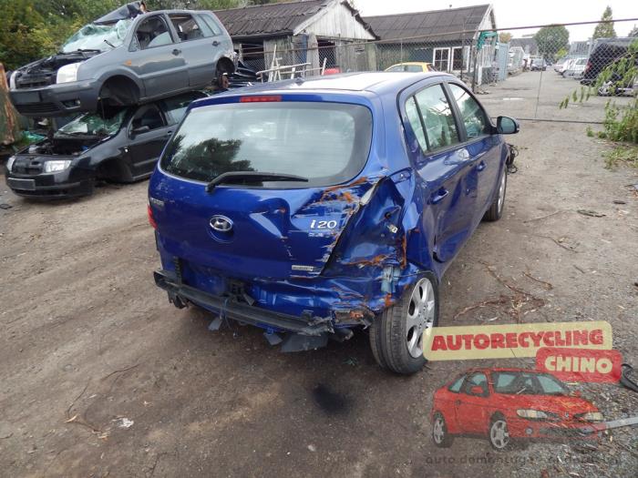 Hyundai i20 1.4 CRDi 16V Sloopvoertuig (2010, Blauw)