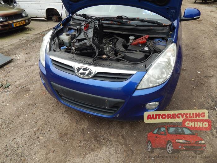 Hyundai i20 1.4 CRDi 16V Sloopvoertuig (2010, Blauw)