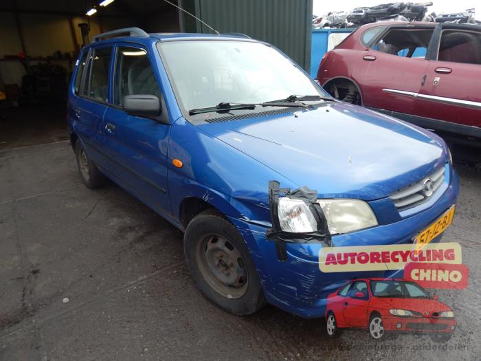 Mazda Demio 1.5 16V Sloopvoertuig (2002, Blauw)