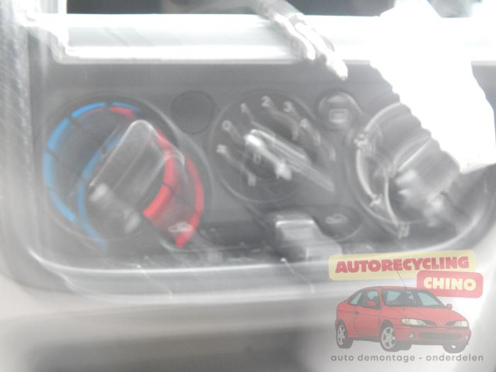 Mazda Demio 1.5 16V Sloopvoertuig (2002, Blauw)