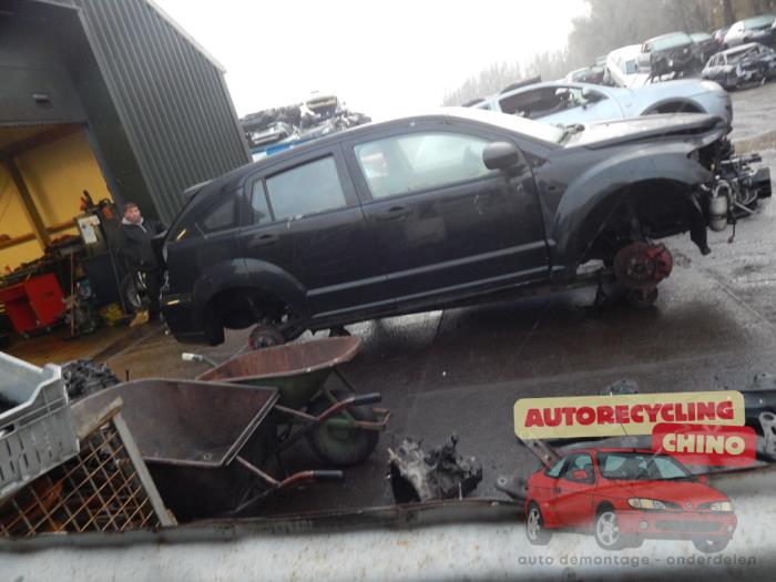 Dodge Caliber 2.0 CRD 16V Sloopvoertuig (2006, Zwart)