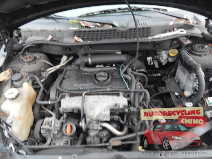 Dodge Caliber 2.0 CRD 16V Sloopvoertuig (2006, Zwart)