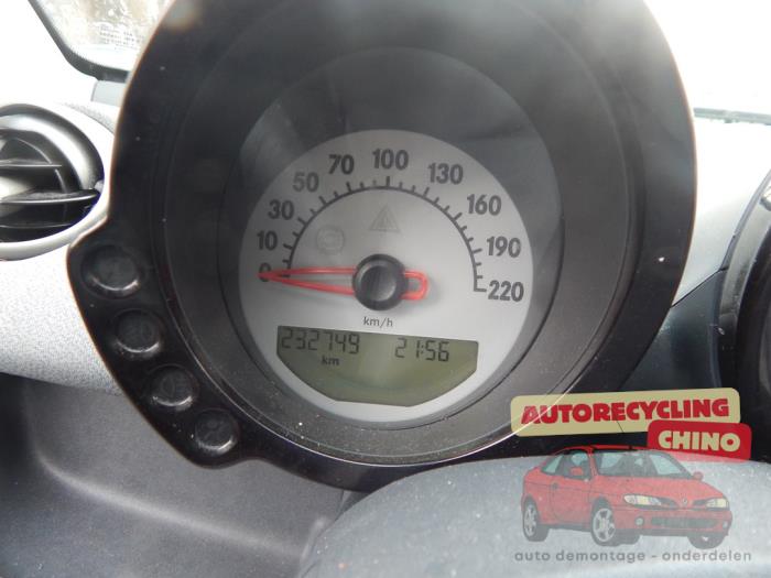 Smart Forfour 1.0 12V Sloopvoertuig (2005, Zwart)