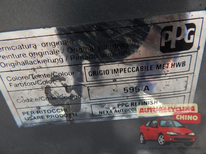 Fiat Grande Punto 1.4 Sloopvoertuig (2006, Grijs)