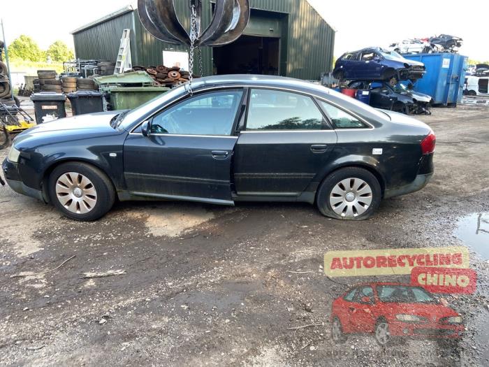 Audi A6 2.4 V6 30V Sloopvoertuig (1999, Zwart)
