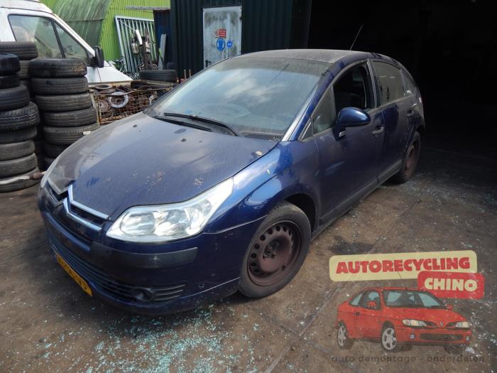 Citroen C4 Berline 1.6 16V Sloopvoertuig (2006, Blauw)