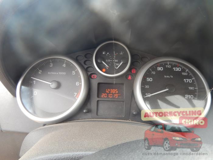 Peugeot 207/207+ 1.4 16V Sloopvoertuig (2006, Zwart)