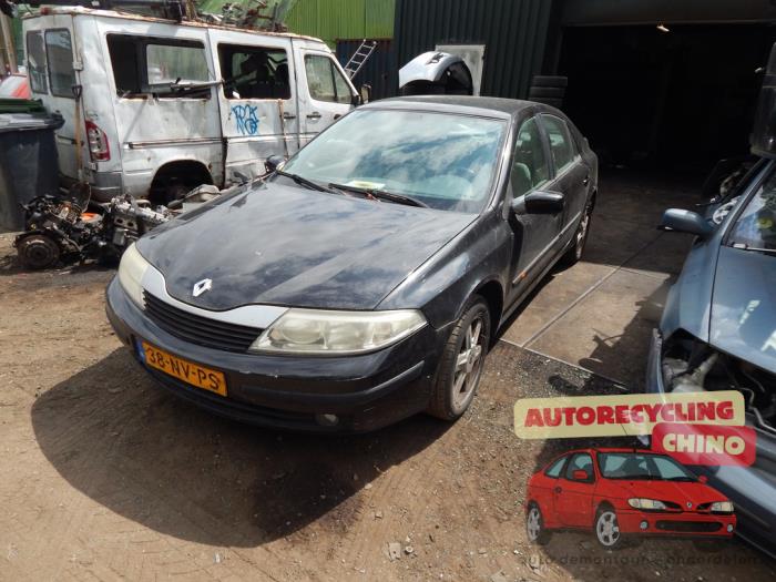 Renault Laguna II 2.0 16V Sloopvoertuig (2004, Zwart)