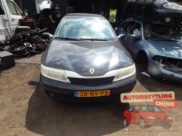 Renault Laguna II 2.0 16V Sloopvoertuig (2004, Zwart)