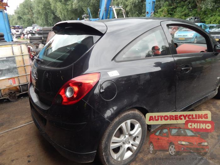 Opel Corsa D 1.4 16V Twinport Sloopvoertuig (2009, Zwart)