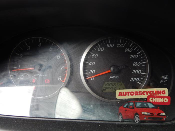 Mazda 2 1.25 16V Sloopvoertuig (2004, Grijs)