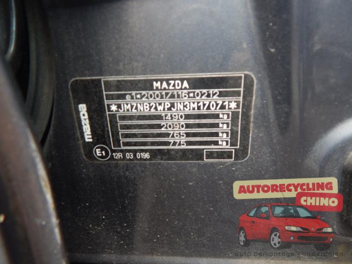 Mazda 2 1.25 16V Sloopvoertuig (2004, Grijs)