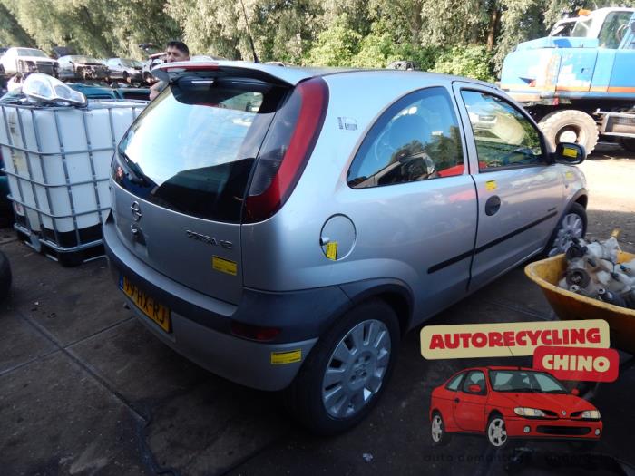Opel Corsa C 1.2 16V Sloopvoertuig (2002, Grijs)
